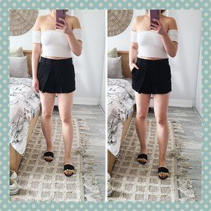 Aritzia Wilfred Free Black Skort